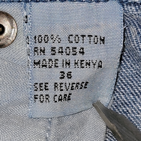 Vintage Bugle Boy denim shorts size 36 - Picture 3 of 15